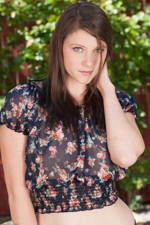 Original 682 px/ 1024 px