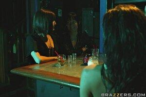 Original 900 px/ 599 px