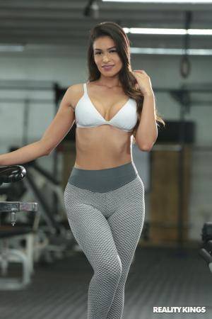 Original 2000 px/ 3000 px