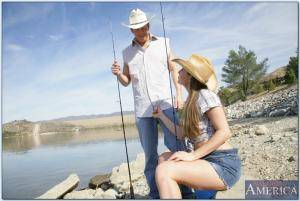 Original 850 px/ 571 px