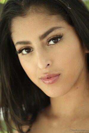 Original 1280 px/ 1920 px