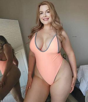 Original 516 px/ 595 px