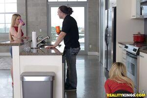 Original 1617 px/ 1080 px