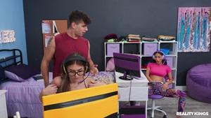 Original 1920 px/ 1080 px