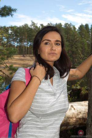 Original 854 px/ 1280 px