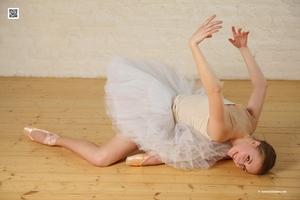 Original 4500 px/ 3000 px