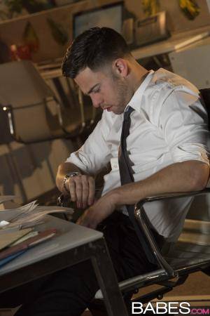 Original 2560 px/ 3840 px