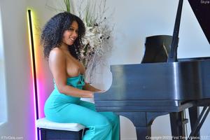 Original 4928 px/ 3280 px