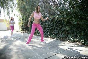 Original 900 px/ 600 px