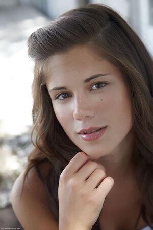 Original 2883 px/ 4324 px