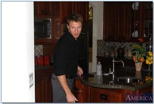 Original 850 px/ 574 px