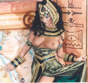 Original 816 px/ 768 px