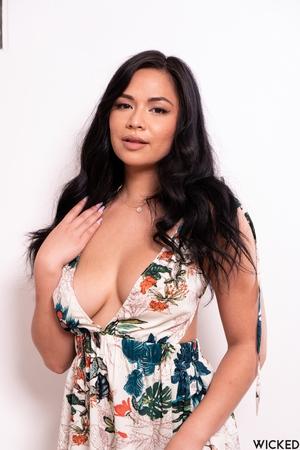 Original 1280 px/ 1920 px