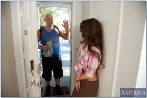 Original 850 px/ 571 px