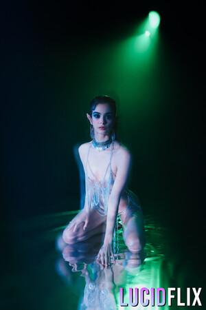 Original 2000 px/ 3000 px