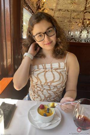 Original 2000 px/ 3000 px