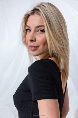 Original 3000 px/ 4500 px