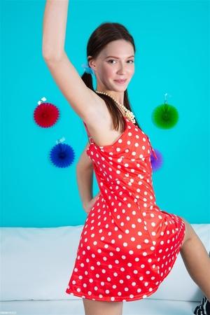 Original 867 px/ 1300 px