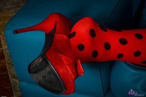 Original 3000 px/ 2001 px