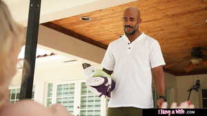 Original 2500 px/ 1406 px