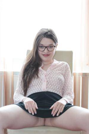 Original 3200 px/ 4800 px