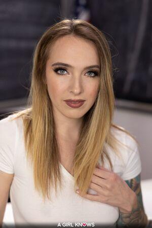 Original 1281 px/ 1920 px