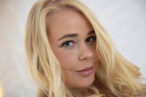 Original 8192 px/ 5464 px