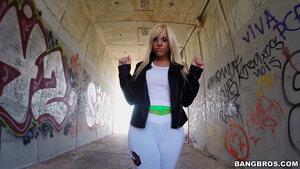 Original 1280 px/ 720 px