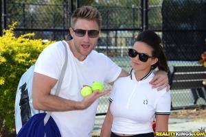 Original 900 px/ 601 px