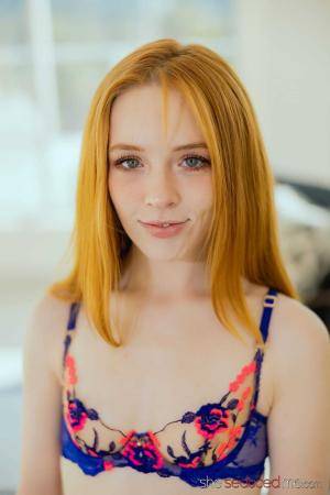 #SheSeducedMe Annabel Redd, Madi Collins, Serene Siren - Horny Redheaded Stepdaughters