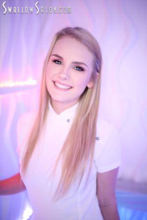 #SwallowSalon Natalie Knight