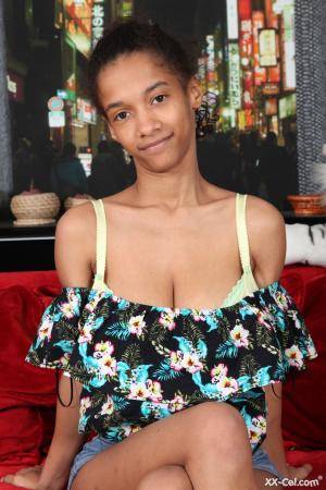 Original 2000 px/ 3000 px