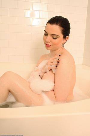 Original 1066 px/ 1600 px