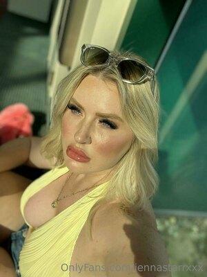 Original 768 px/ 1024 px