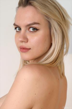 Original 2667 px/ 4000 px