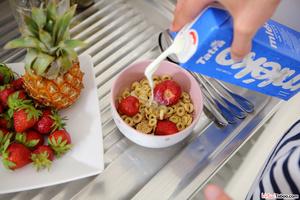 Original 3000 px/ 2000 px