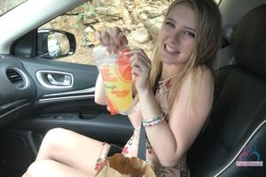 Original 3000 px/ 2000 px