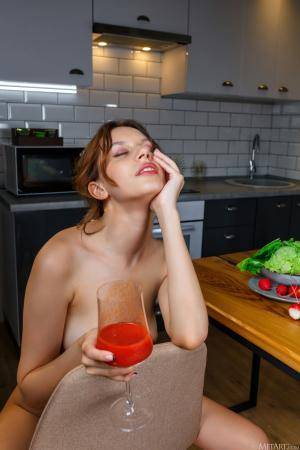 Original 3744 px/ 5616 px