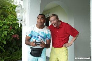 Original 3000 px/ 2000 px