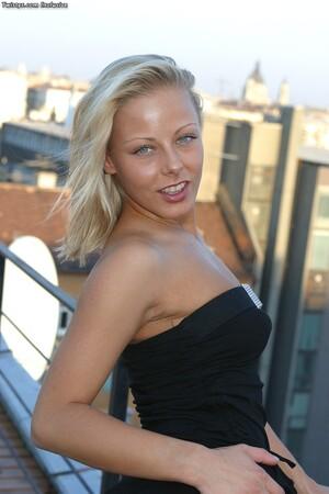 #Twistys Mia Stone - Yummy Rooftop Reveal