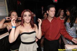 Original 3840 px/ 2560 px