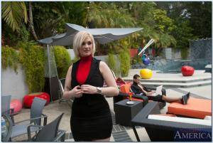 Original 850 px/ 571 px