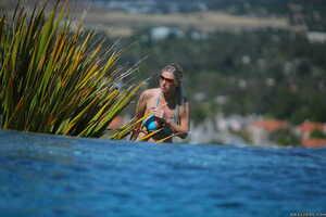 Original 2495 px/ 1663 px