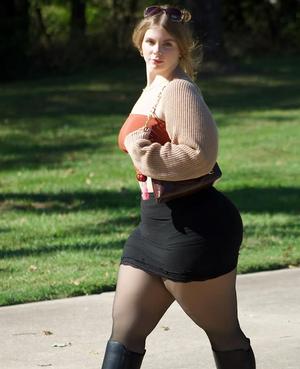 Original 640 px/ 788 px