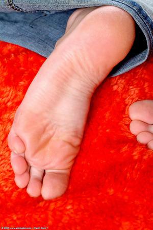 Original 682 px/ 1024 px