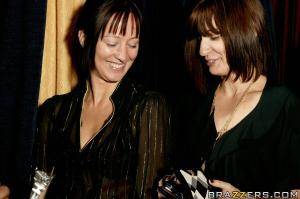 Original 900 px/ 599 px