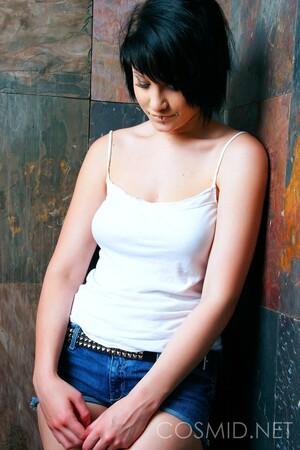 Original 1067 px/ 1600 px