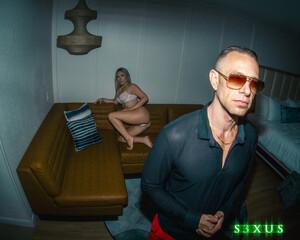 Original 3000 px/ 2404 px