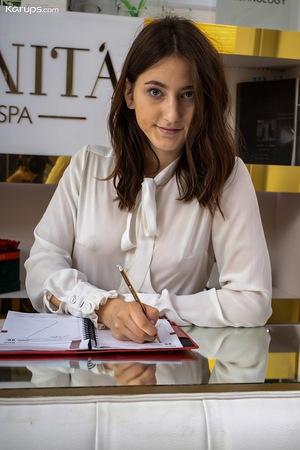 Original 2000 px/ 3000 px