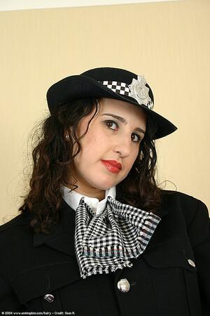 Original 683 px/ 1024 px